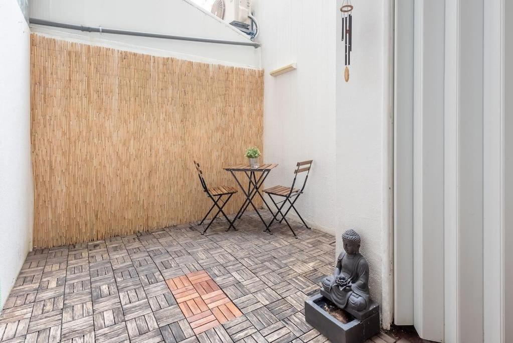 Modern Rustic Apartment In Graca リスボン エクステリア 写真